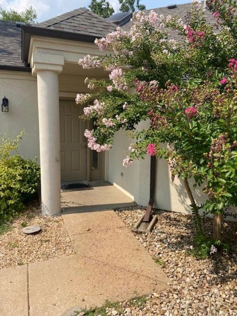 B 32-1 Spacious Villa Close To Pool برانسون المظهر الخارجي الصورة