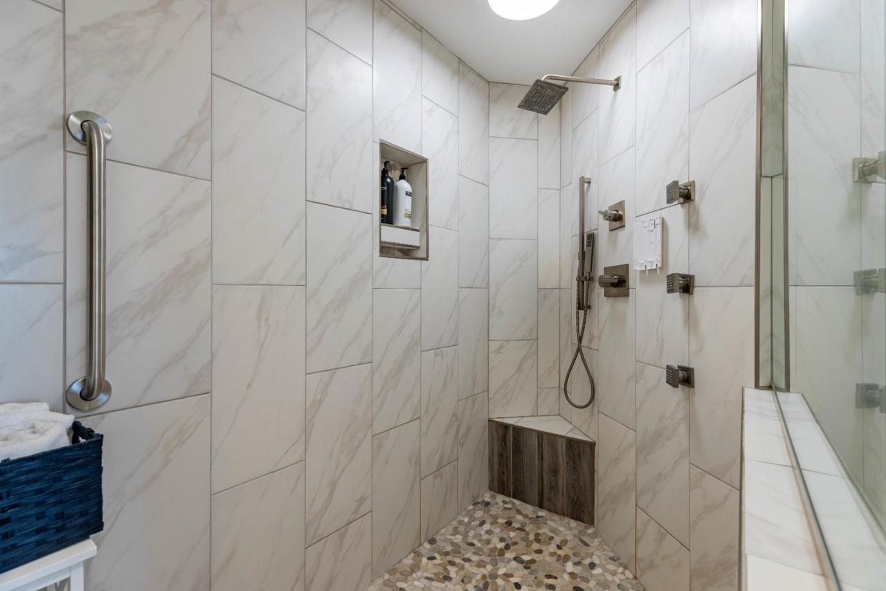 B 32-1 Spacious Villa Close To Pool برانسون المظهر الخارجي الصورة